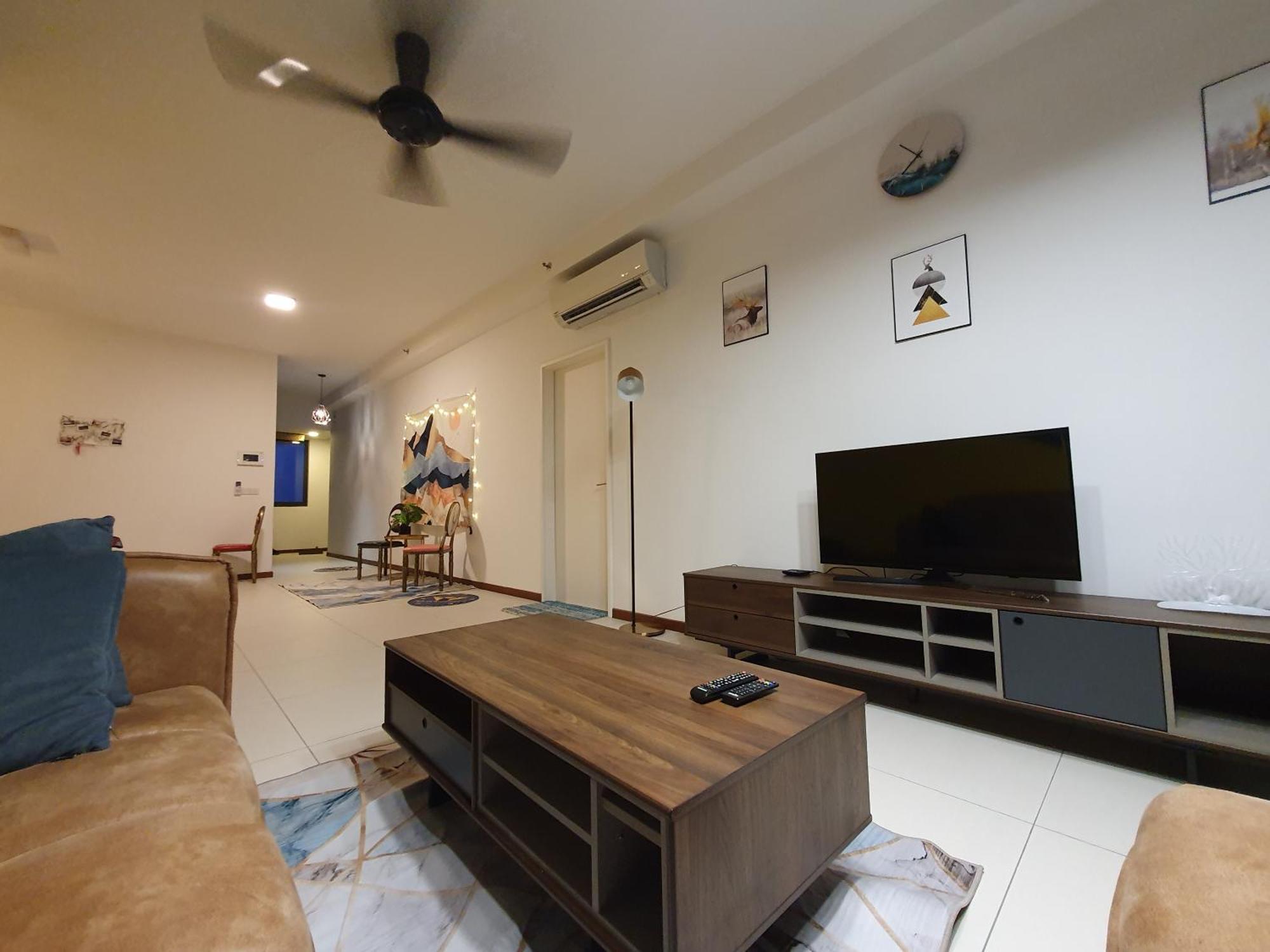 The Landmark By Katana 3Br To 4Br Luxury Seaview Landmark Homestay At Gurney 15-16Pax 无敌海景套房 Tanjung Tokong Buitenkant foto