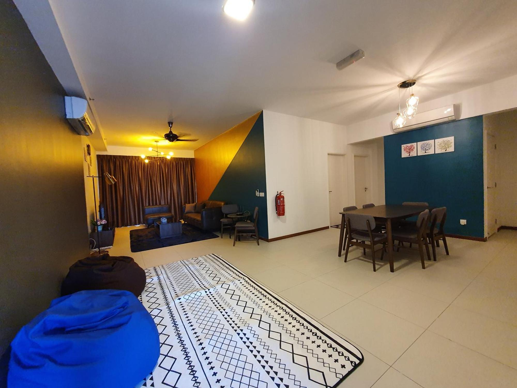 The Landmark By Katana 3Br To 4Br Luxury Seaview Landmark Homestay At Gurney 15-16Pax 无敌海景套房 Tanjung Tokong Buitenkant foto