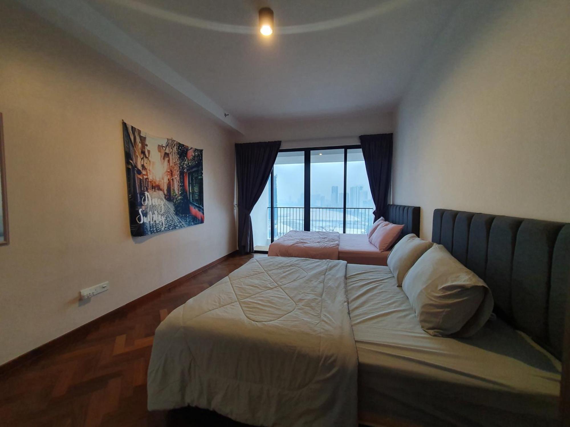 The Landmark By Katana 3Br To 4Br Luxury Seaview Landmark Homestay At Gurney 15-16Pax 无敌海景套房 Tanjung Tokong Buitenkant foto