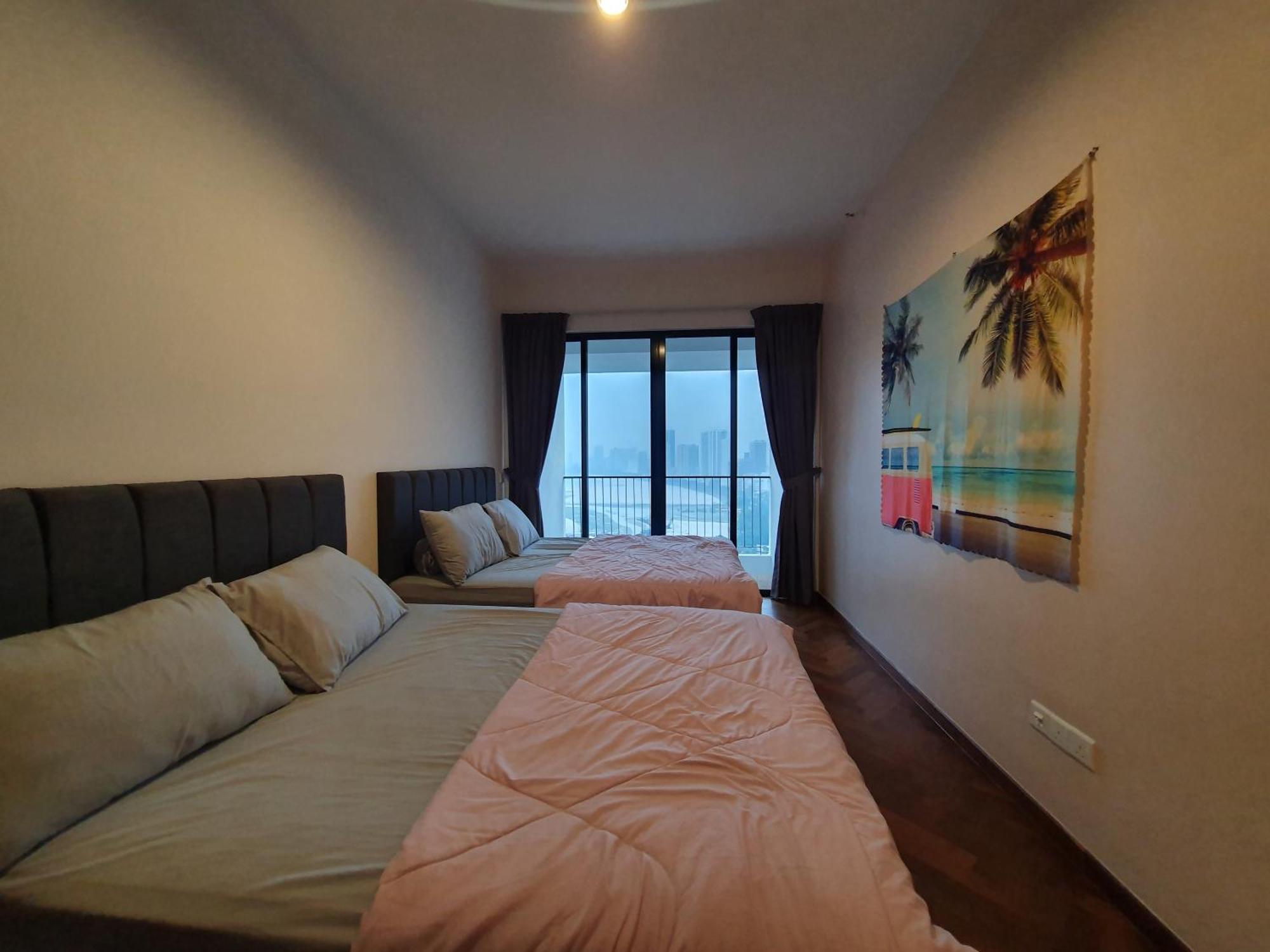 The Landmark By Katana 3Br To 4Br Luxury Seaview Landmark Homestay At Gurney 15-16Pax 无敌海景套房 Tanjung Tokong Buitenkant foto