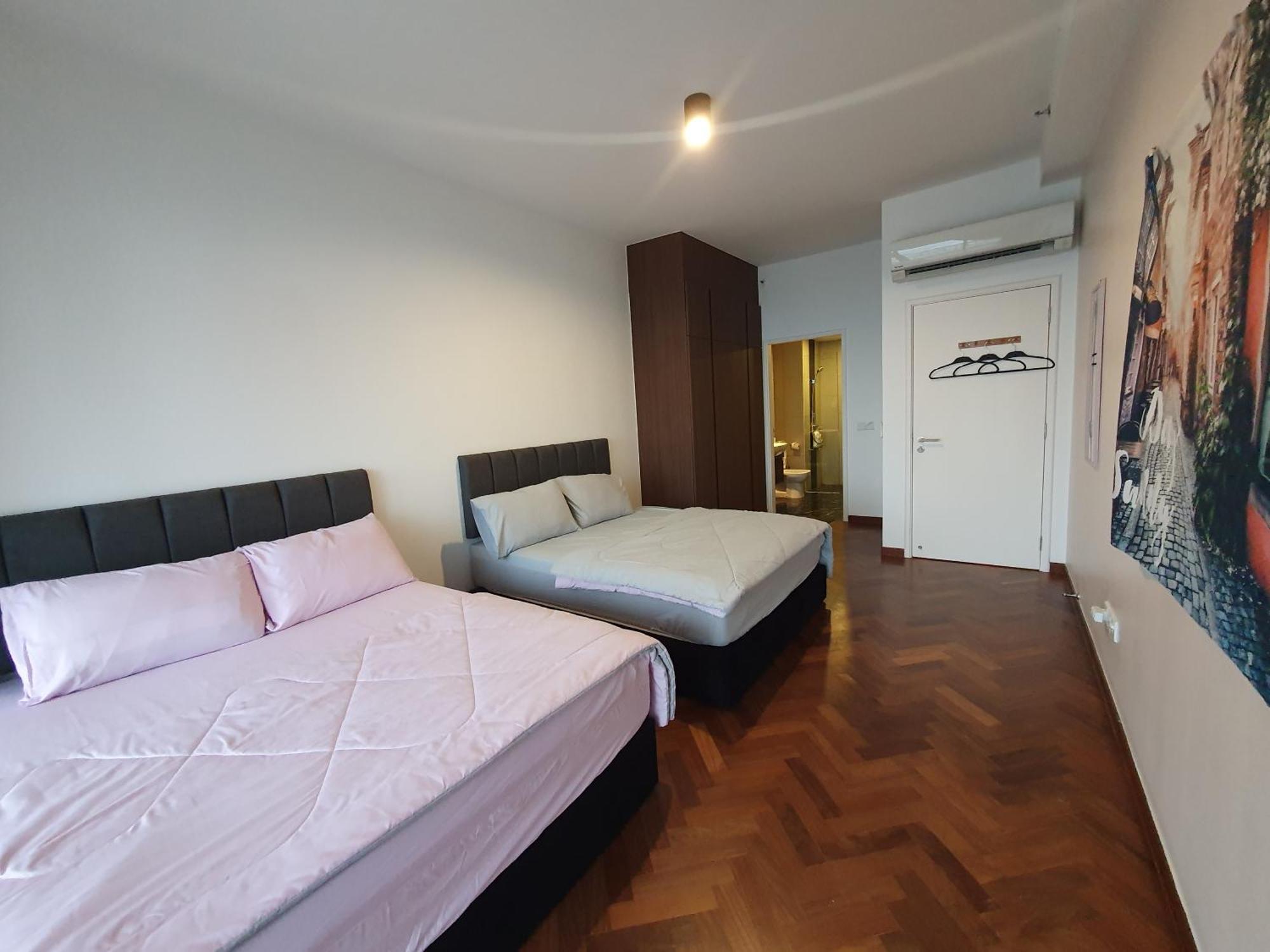 The Landmark By Katana 3Br To 4Br Luxury Seaview Landmark Homestay At Gurney 15-16Pax 无敌海景套房 Tanjung Tokong Buitenkant foto