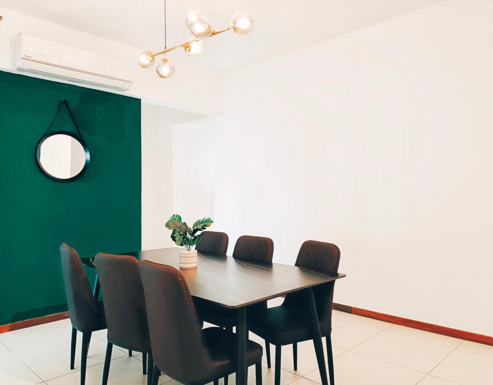 The Landmark By Katana 3Br To 4Br Luxury Seaview Landmark Homestay At Gurney 15-16Pax 无敌海景套房 Tanjung Tokong Buitenkant foto